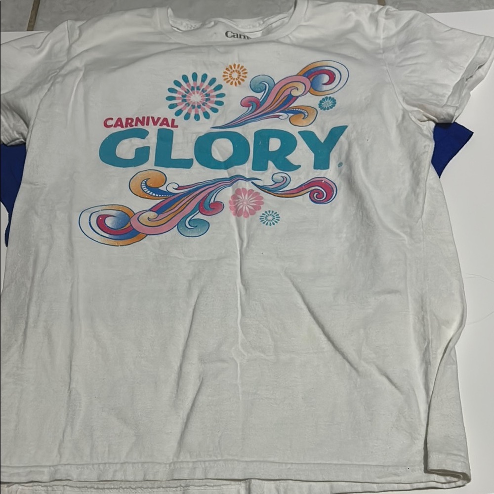 Girls Bundle of 4 Graphic design Medium. Casual - Picture 4 of 5